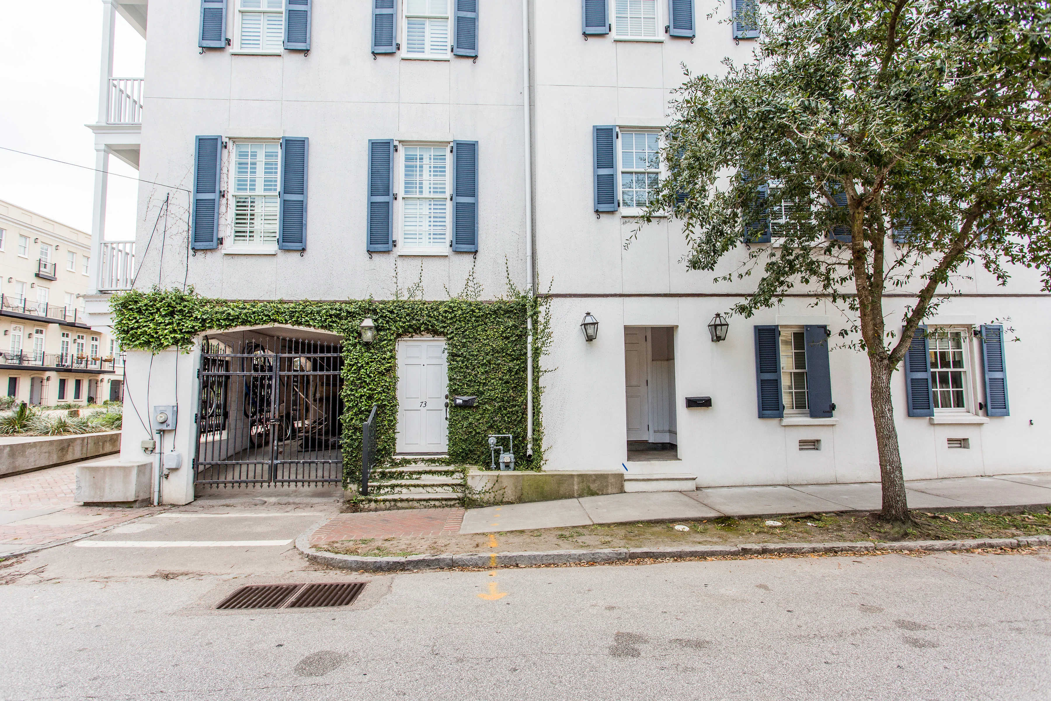 Morris Square Detail 1